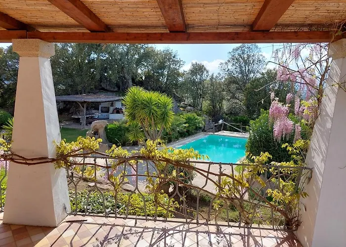 Sardinia Family Villas - Villa Gaia With Private Pool In The Countryside